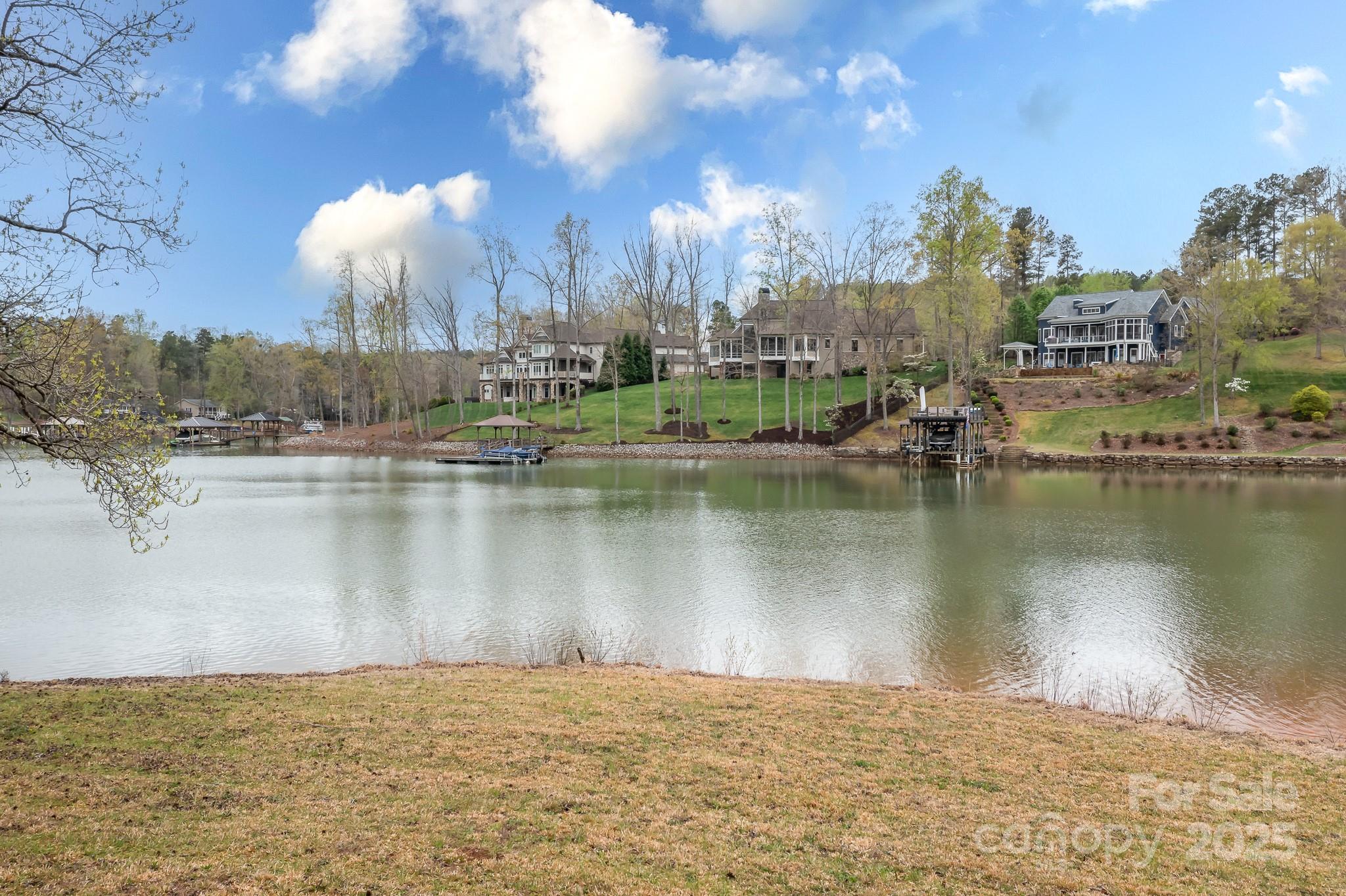7310 Elmwood Lane Property Photo 11