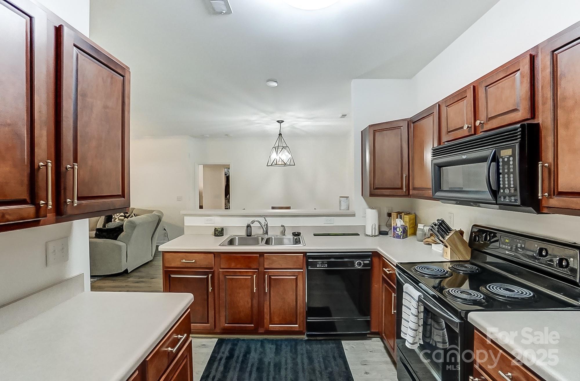 11941 Ridgeway Park Drive 11941 Property Photo 5