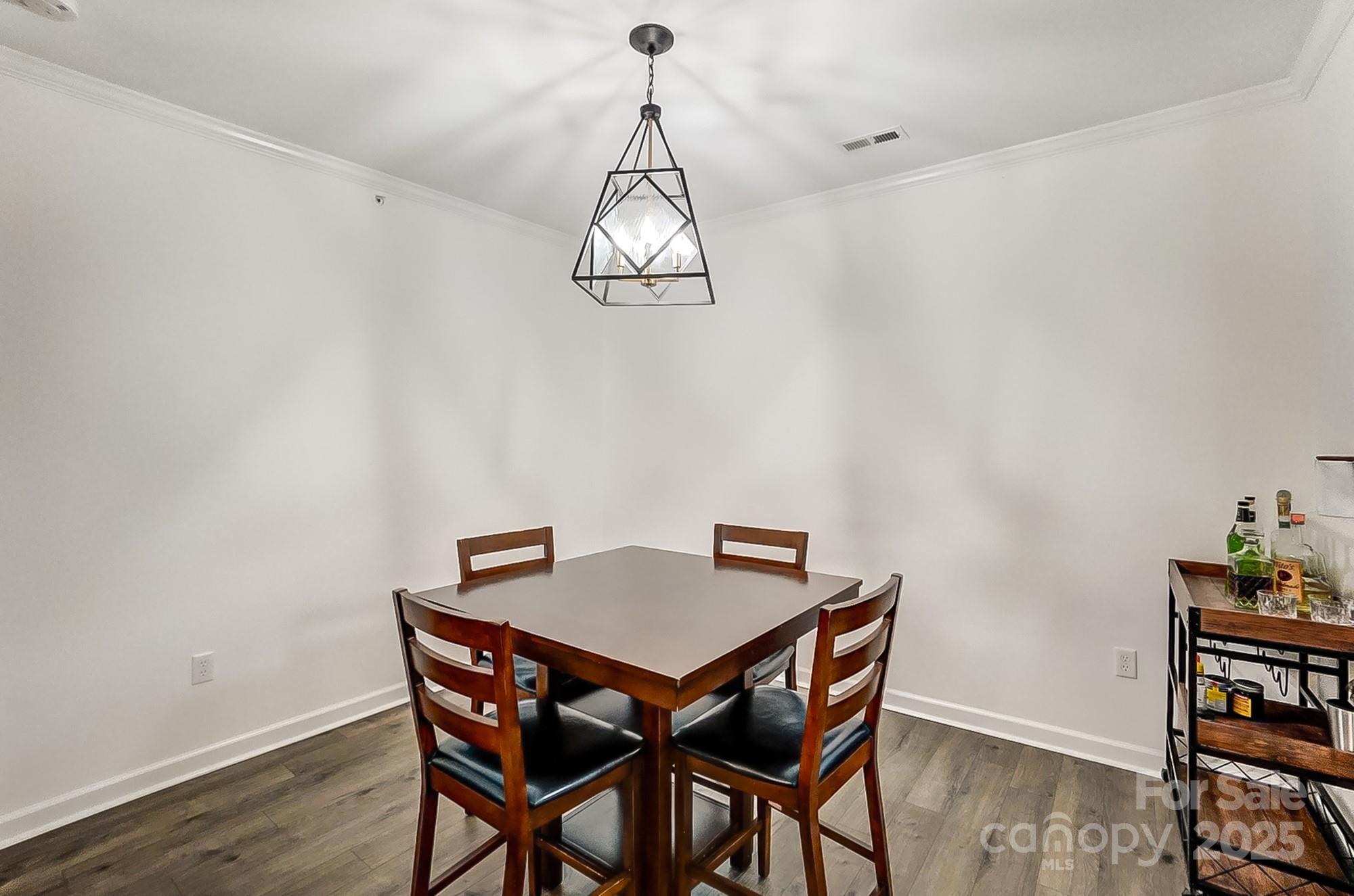 11941 Ridgeway Park Drive 11941 Property Photo 8