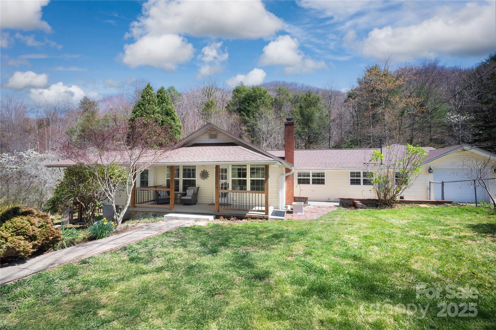 492 Paint Fork Road Property Photo