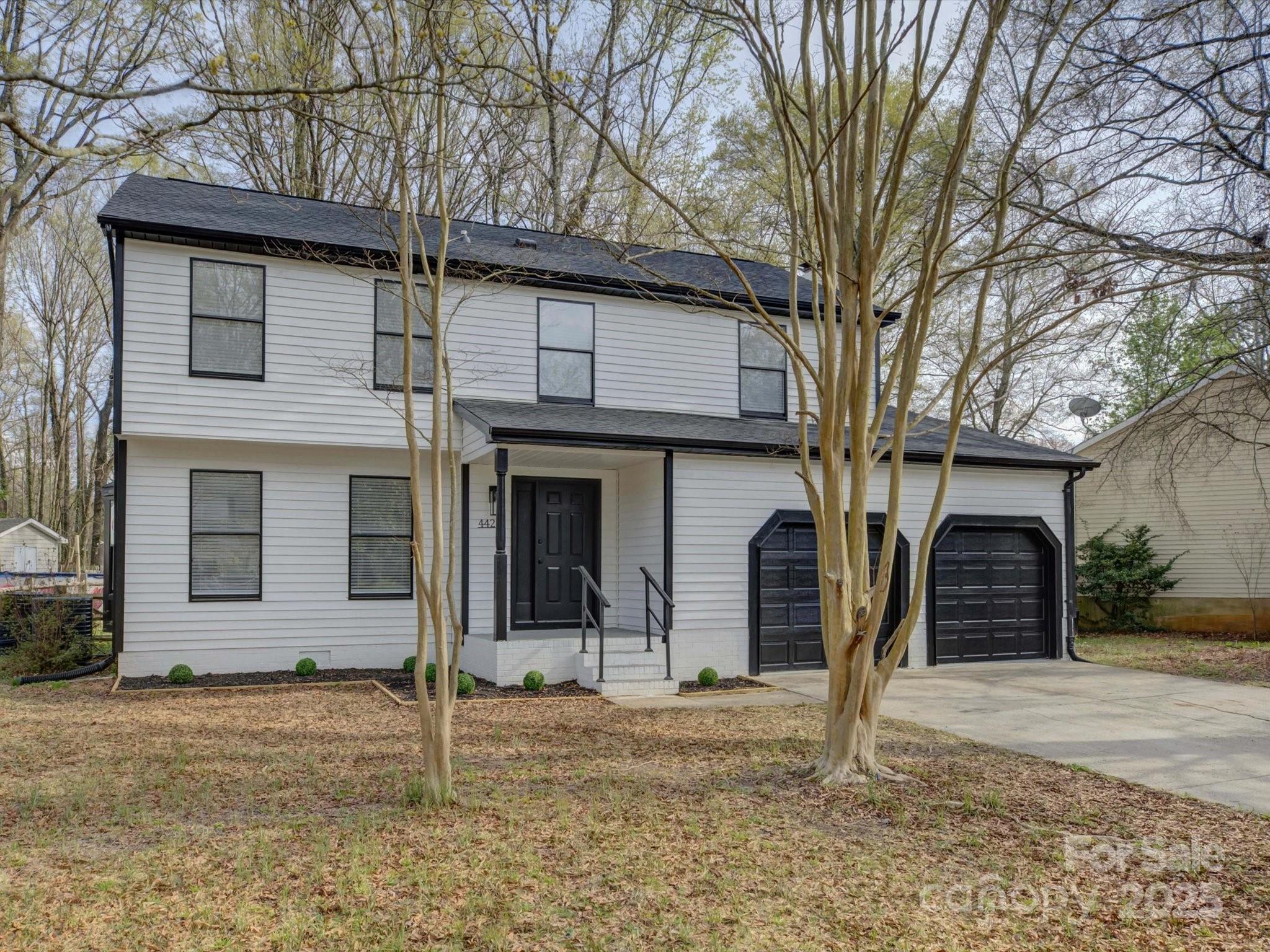 4427 Gaynelle Drive Property Photo
