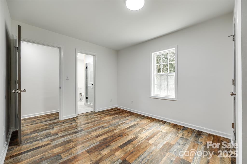 1022 Parker Street Property Photo 25