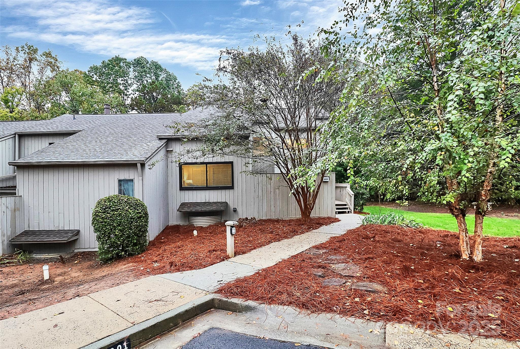 201 Riverview Terrace Property Photo