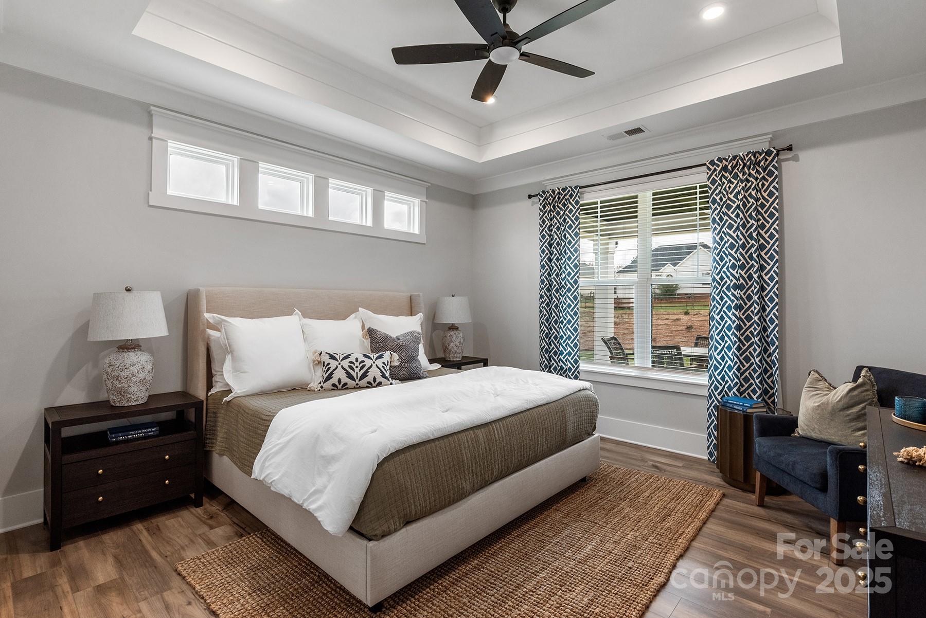 1925 Hendricks Street Property Photo 11