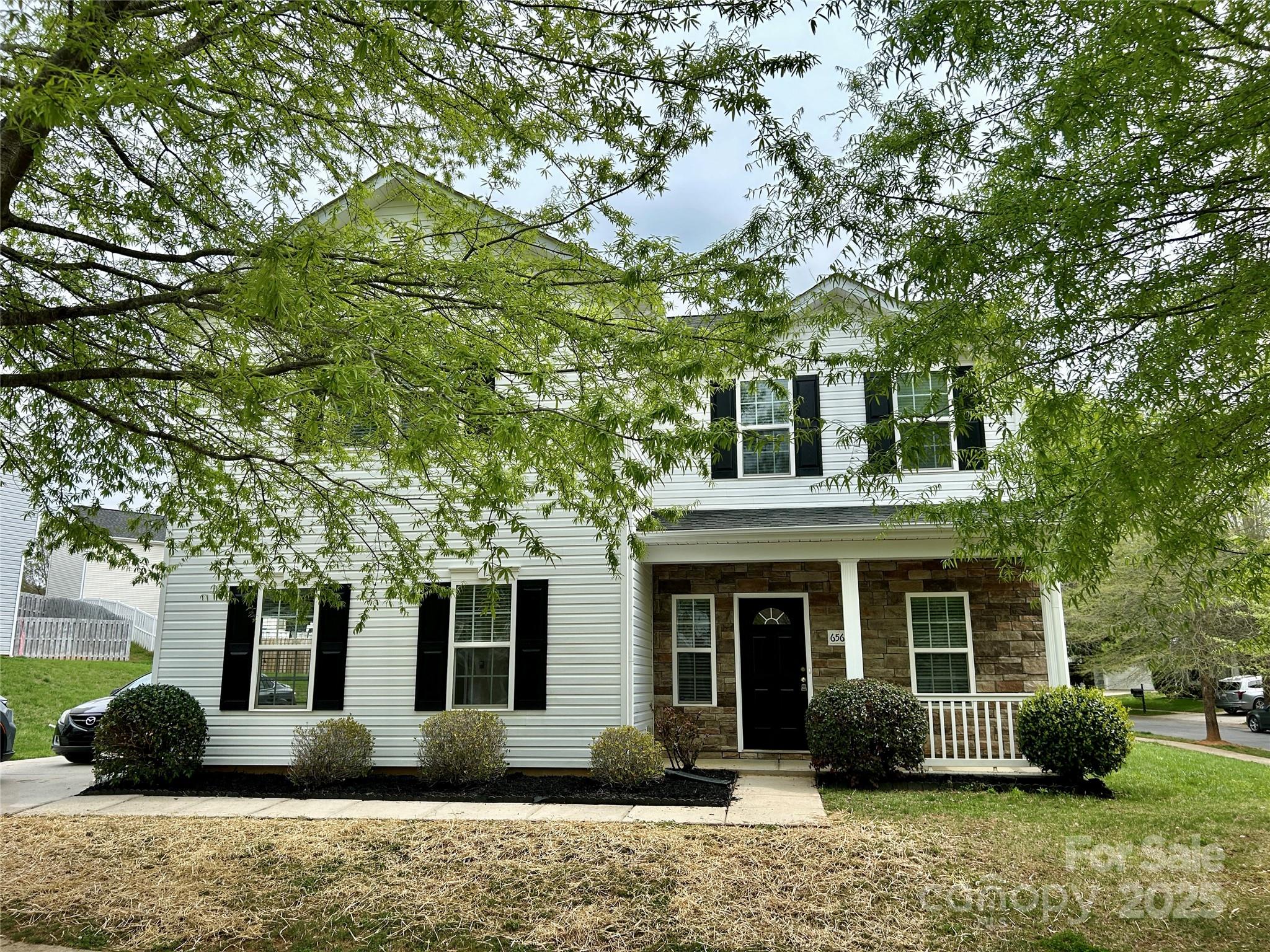 6565 Hasley Woods Drive Property Photo