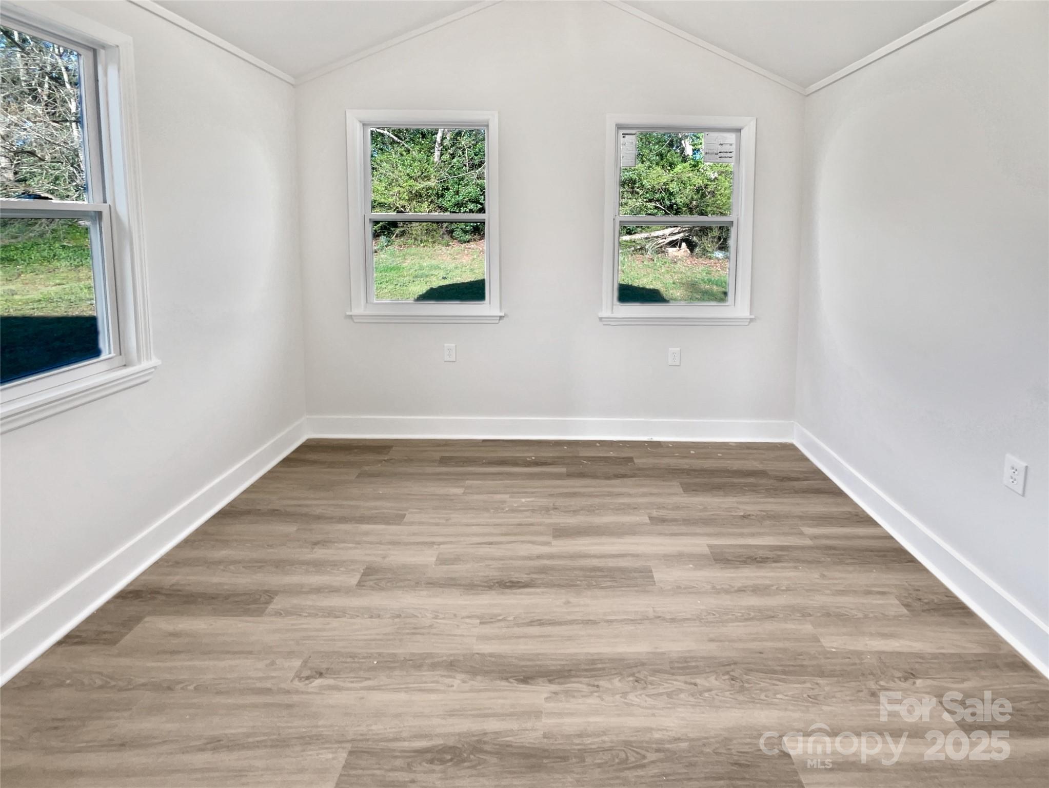 4700 Misty Hill Lane Property Photo 10