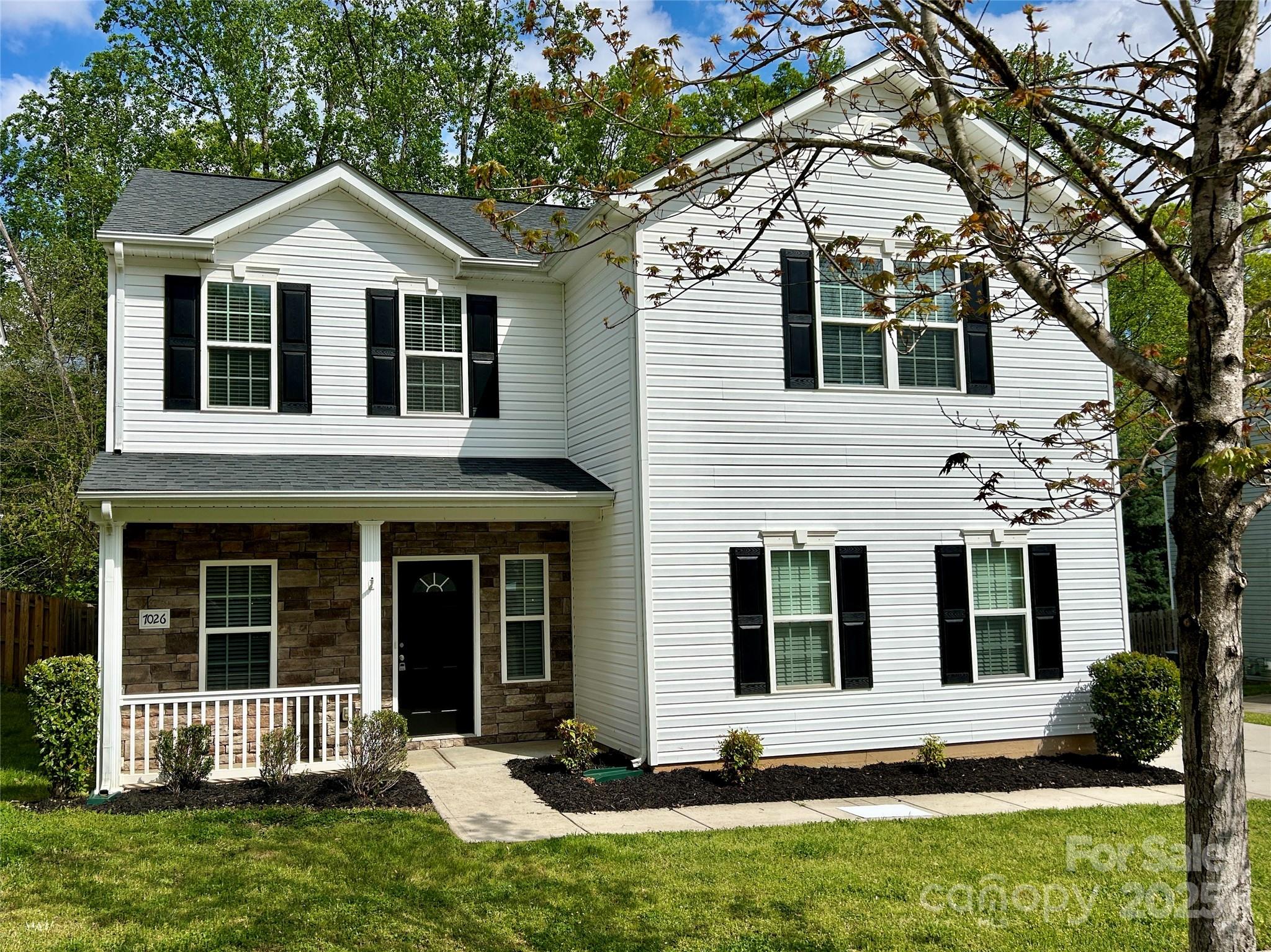 7026 Carrington Pointe Drive Property Photo