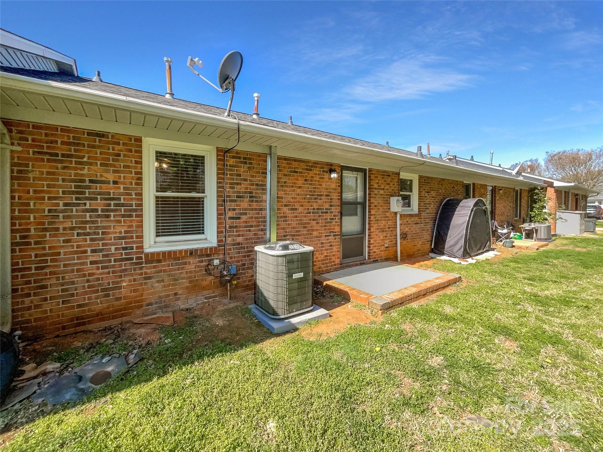 1110 Mckinnon Drive Property Photo 10