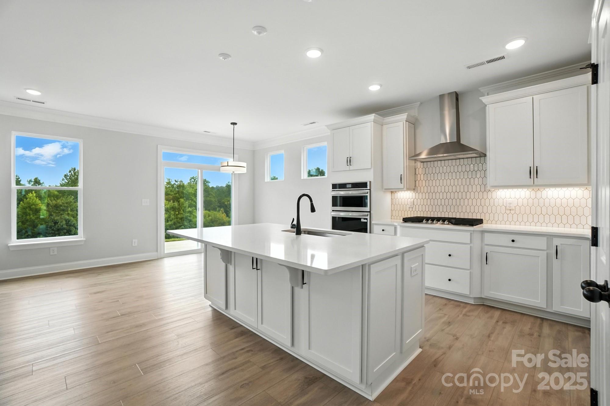 130 Longwood Road 50 Property Photo 8