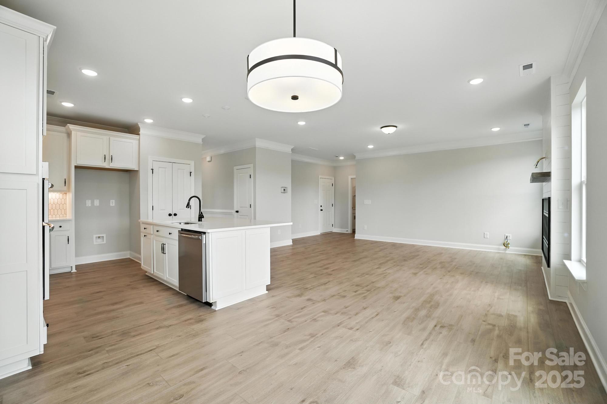 130 Longwood Road 50 Property Photo 16