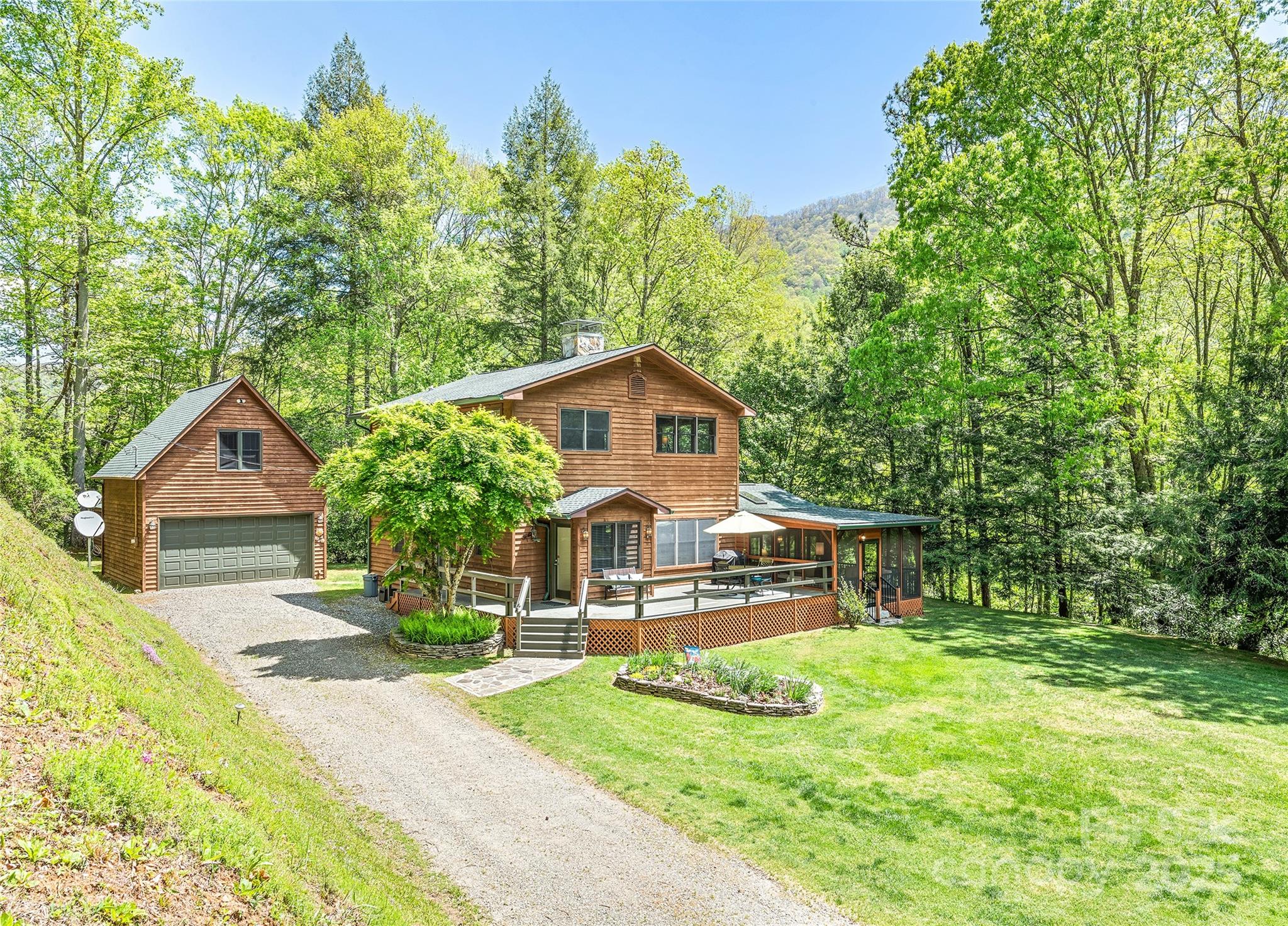 1192 Rockdale Road Property Photo