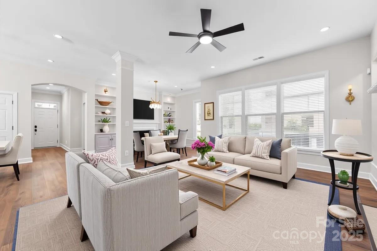 4148 Cedar Point Avenue Property Photo 9