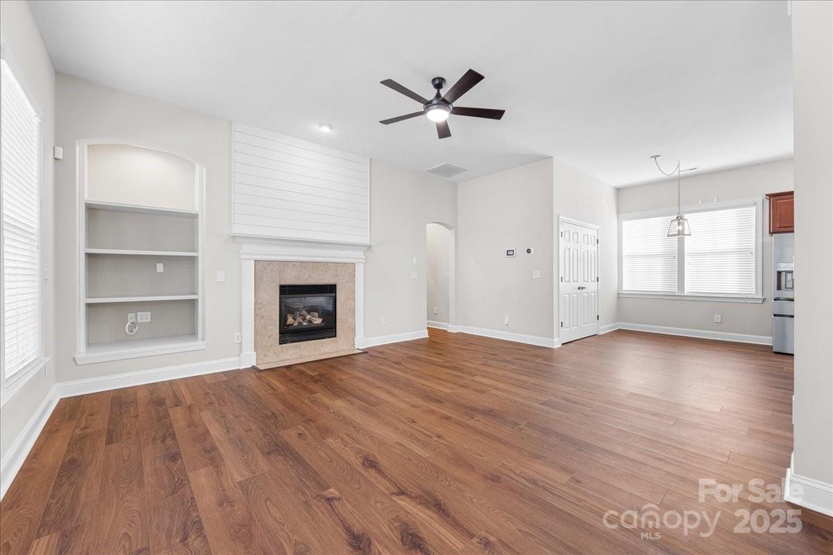 4148 Cedar Point Avenue Property Photo 15