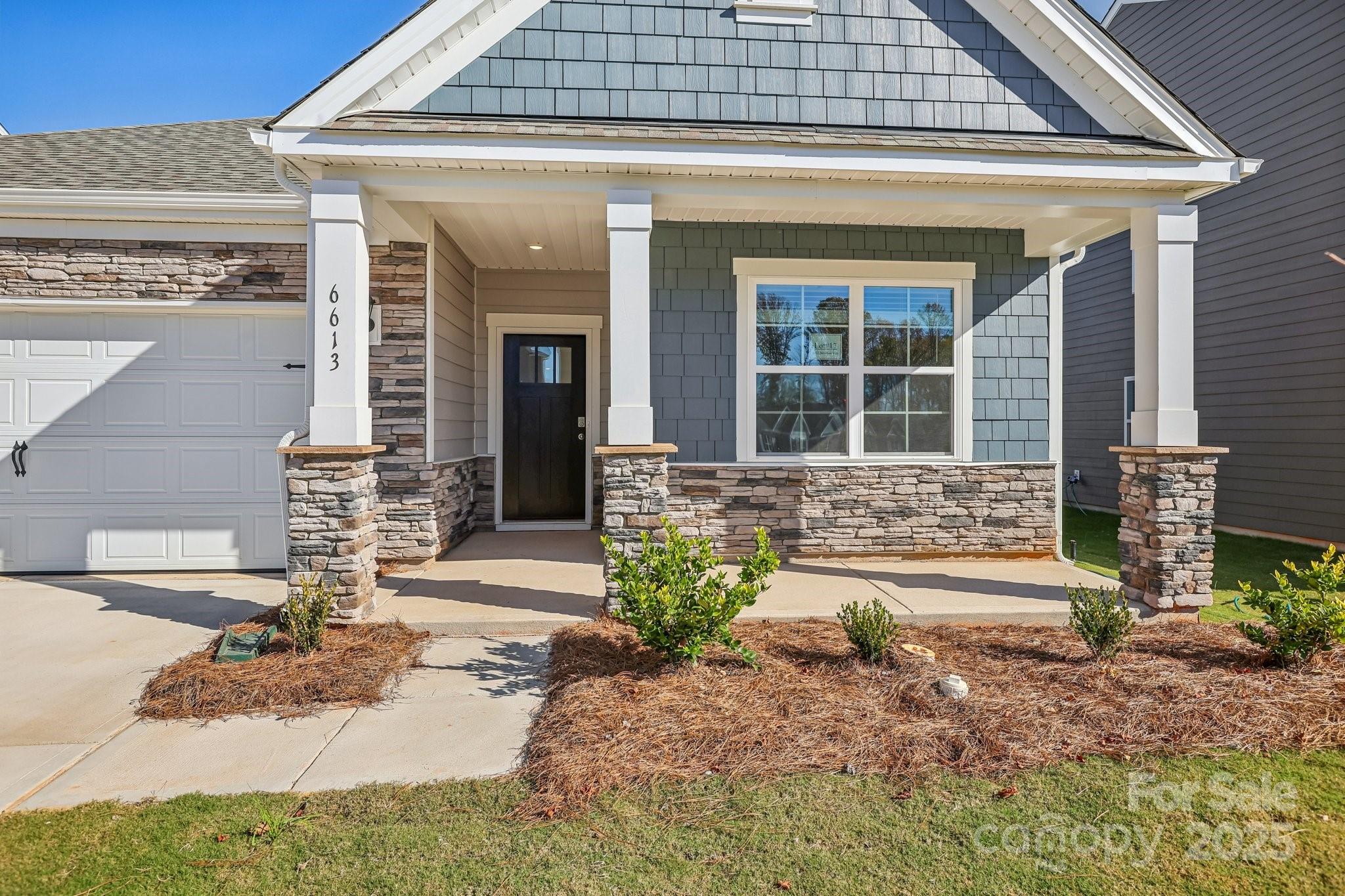 6613 Barcelona Way Property Photo 3