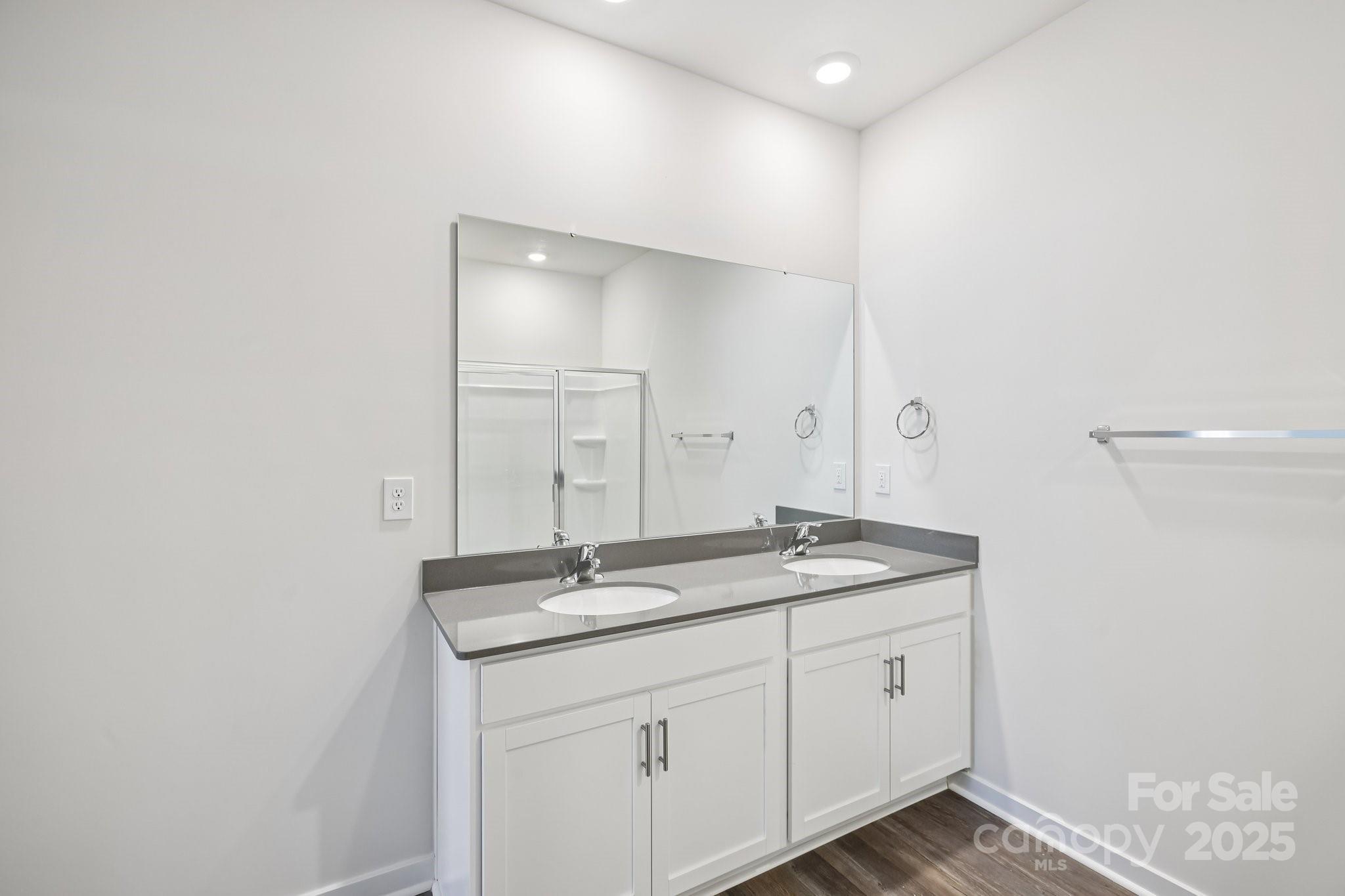 6613 Barcelona Way Property Photo 20