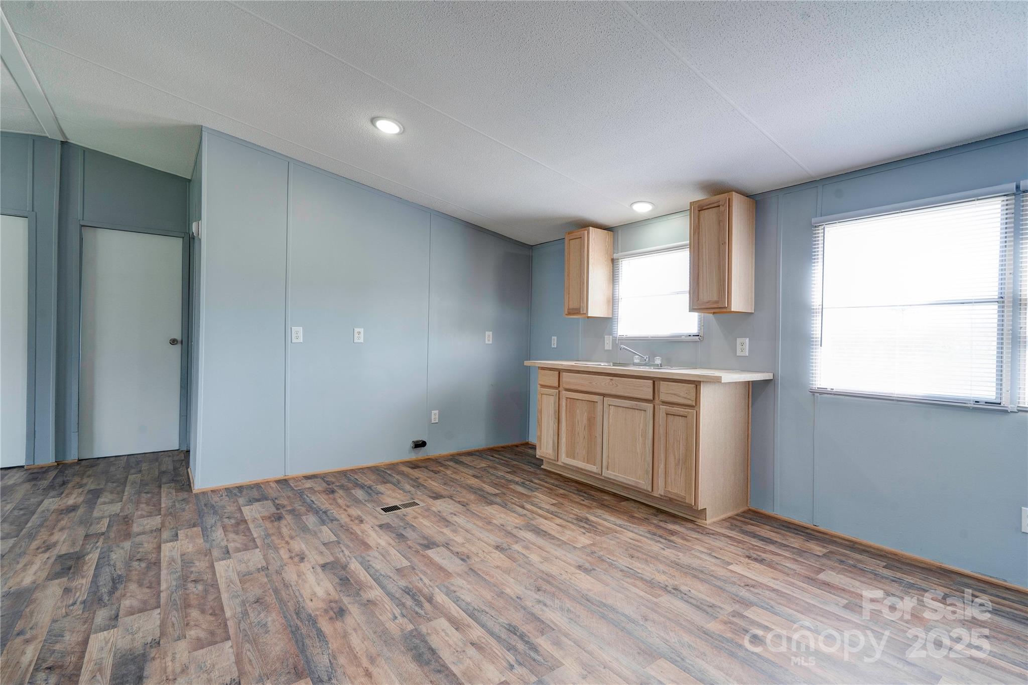 104 Buck Haven Court Property Photo 6