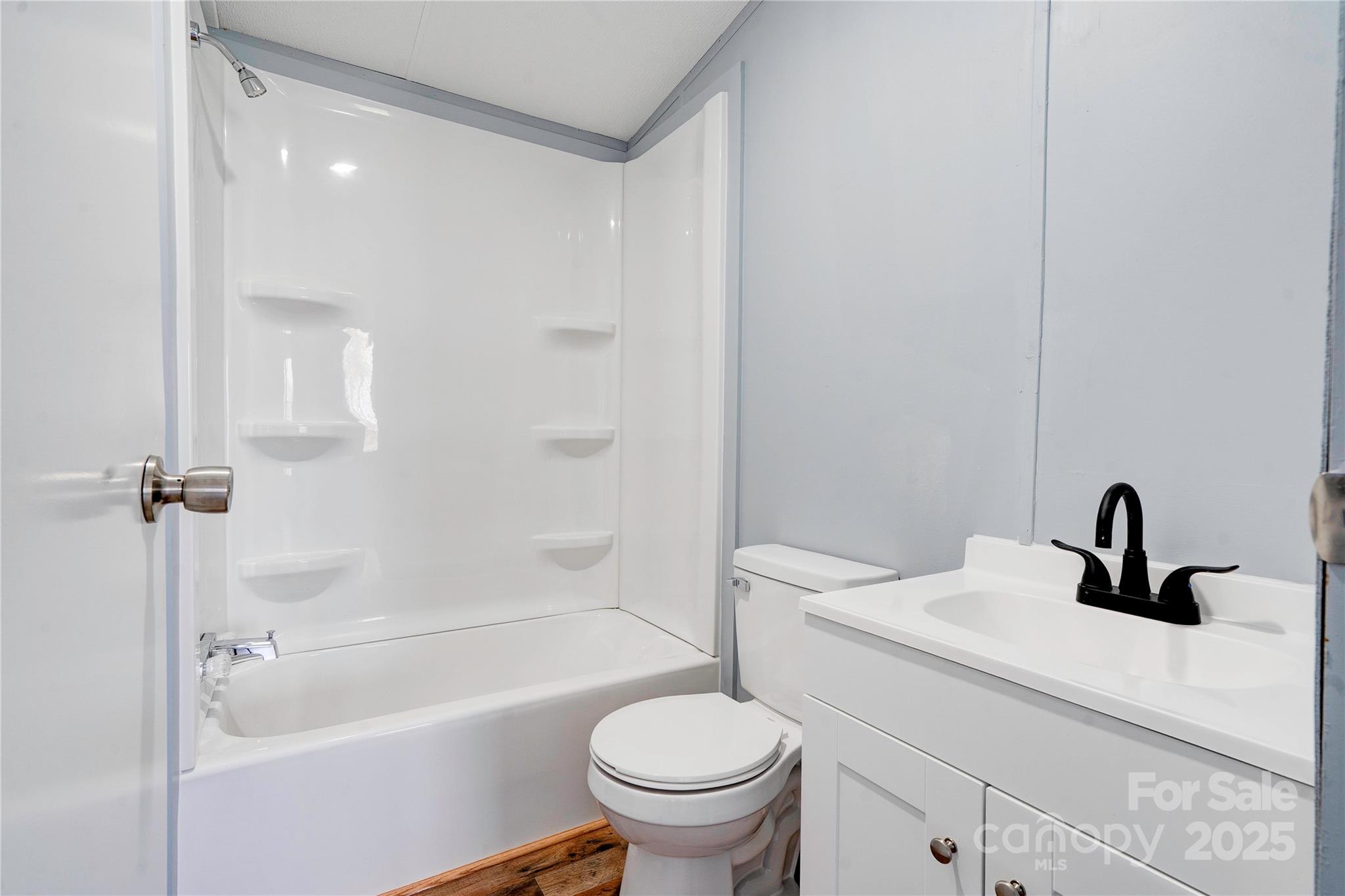 104 Buck Haven Court Property Photo 11