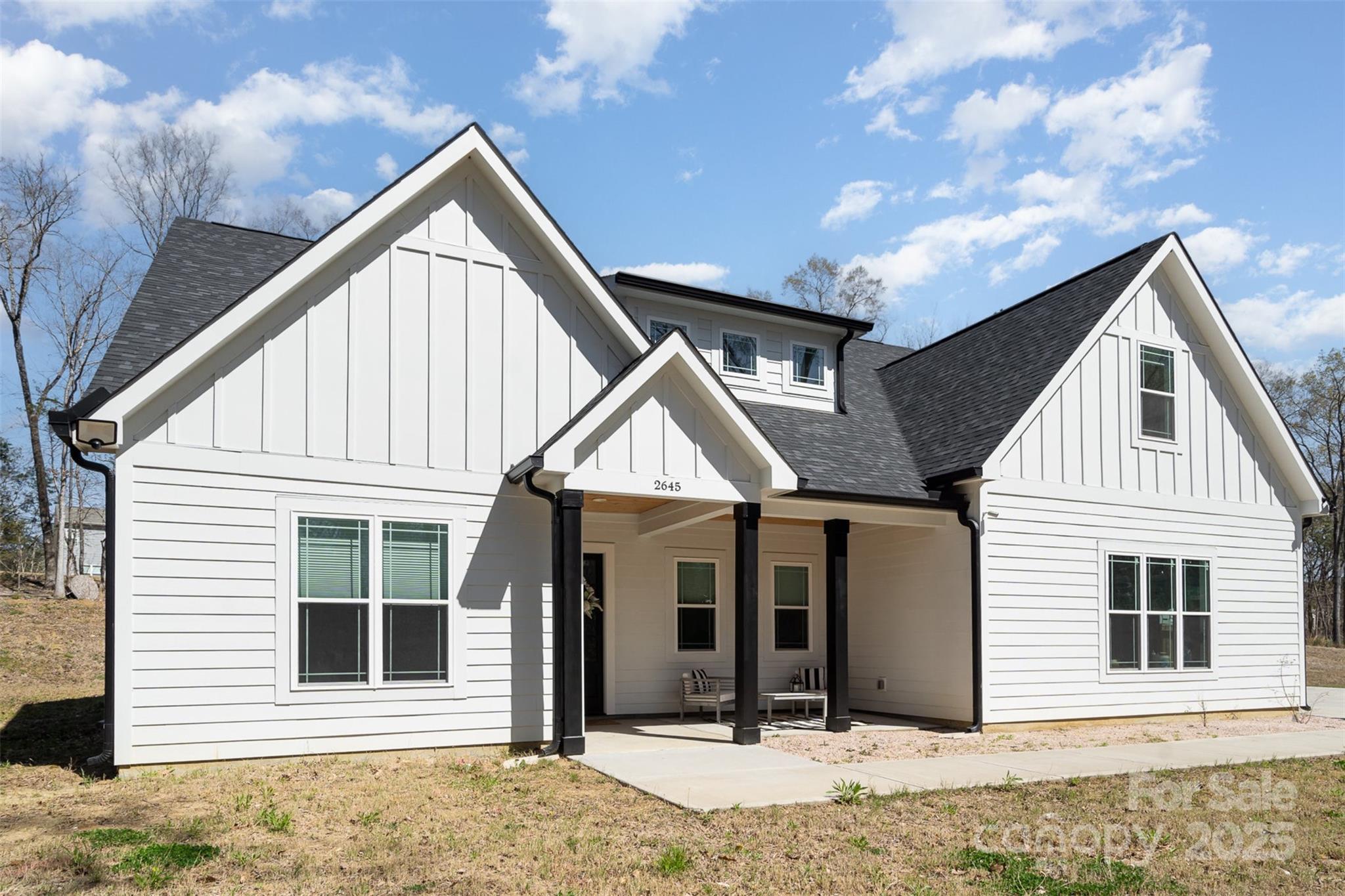 2645 Watts Avenue Property Photo 4