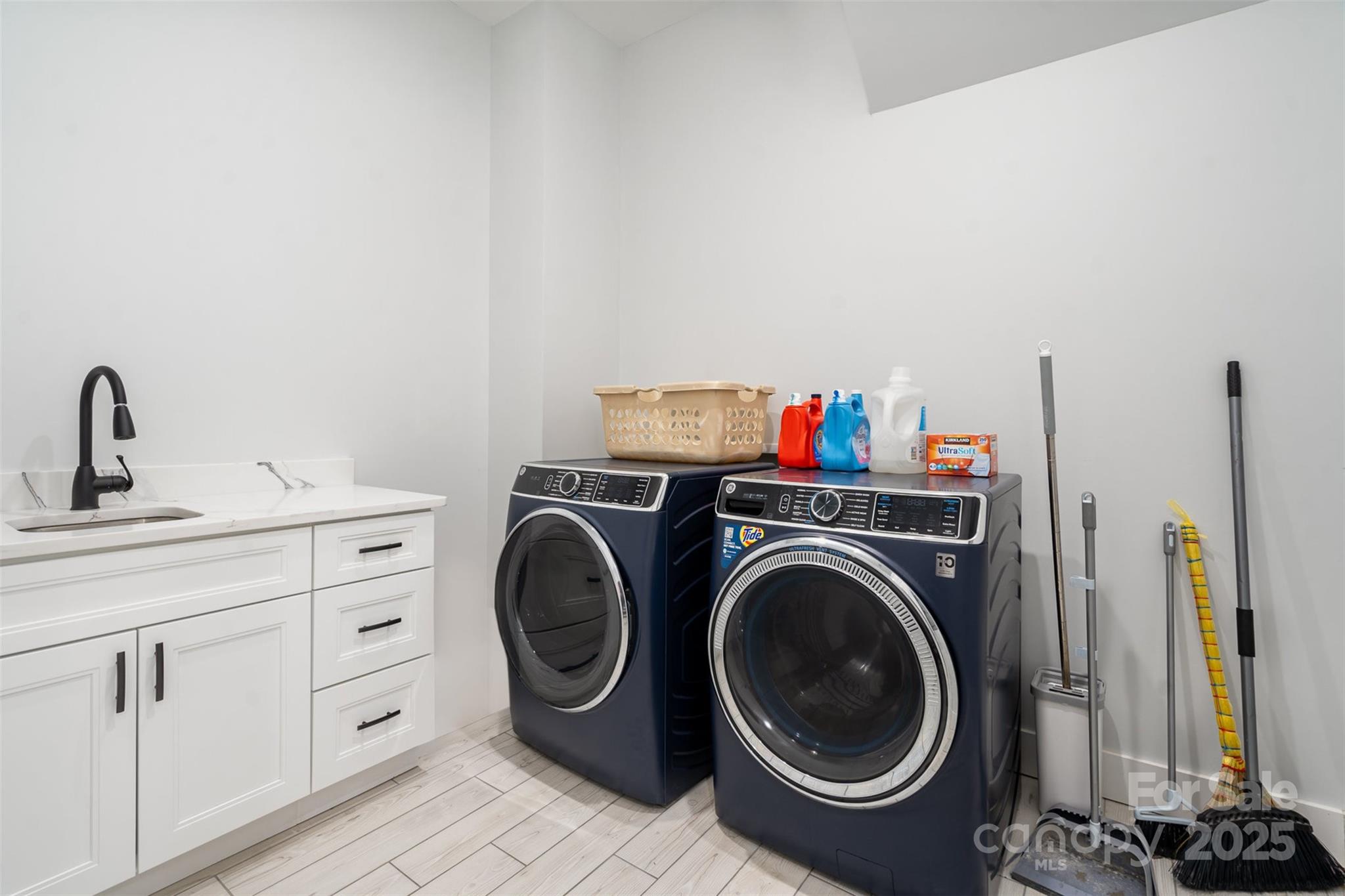 2645 Watts Avenue Property Photo 31