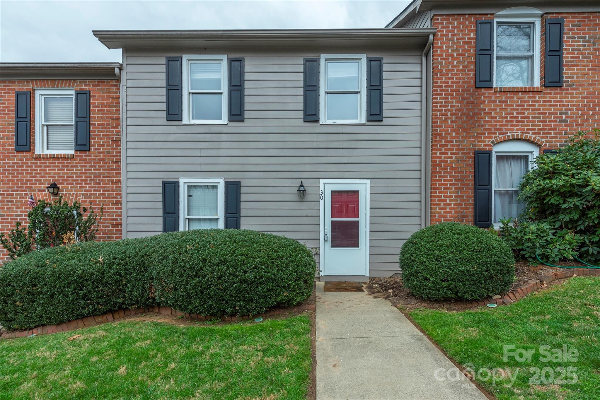 30 Sleepy Hollow Lane Property Photo