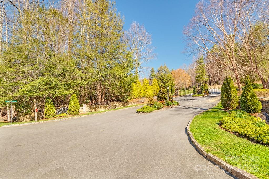 461 Somersby Parkway Property Photo