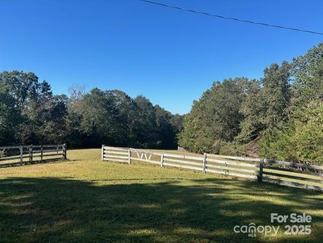 342 6th Street Drive Property Photo 7