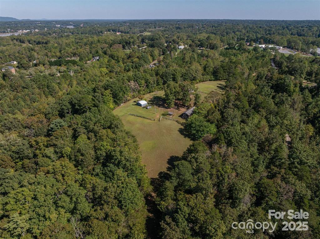 342 6th Street Drive Property Photo 18