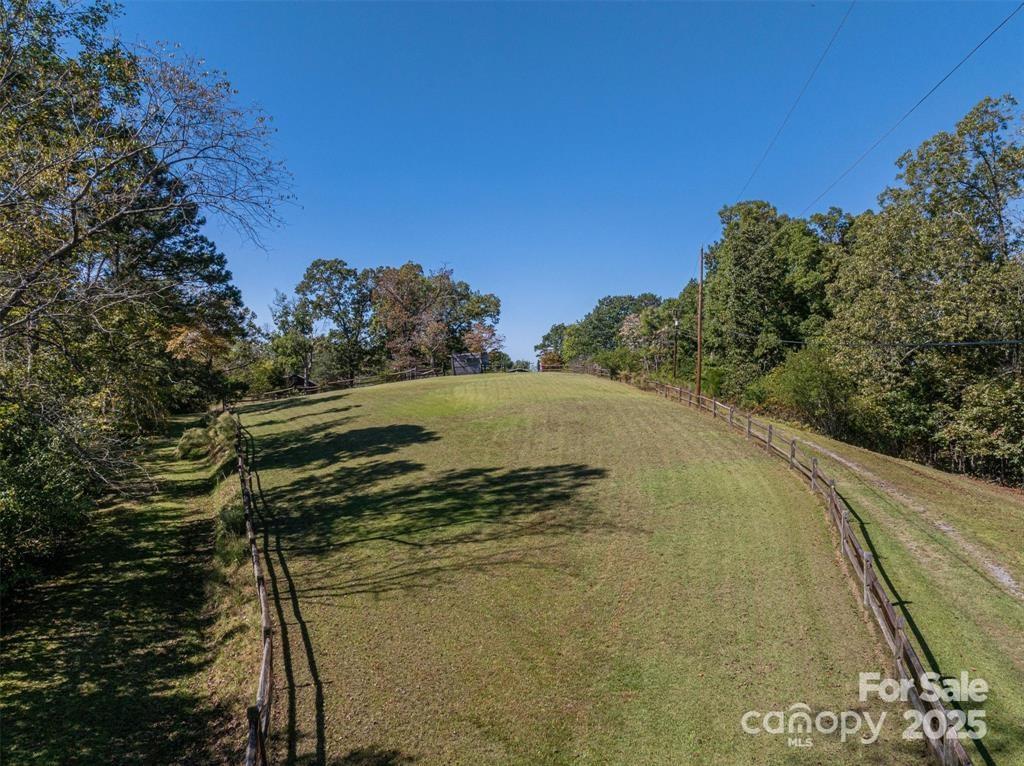 342 6th Street Drive Property Photo 32