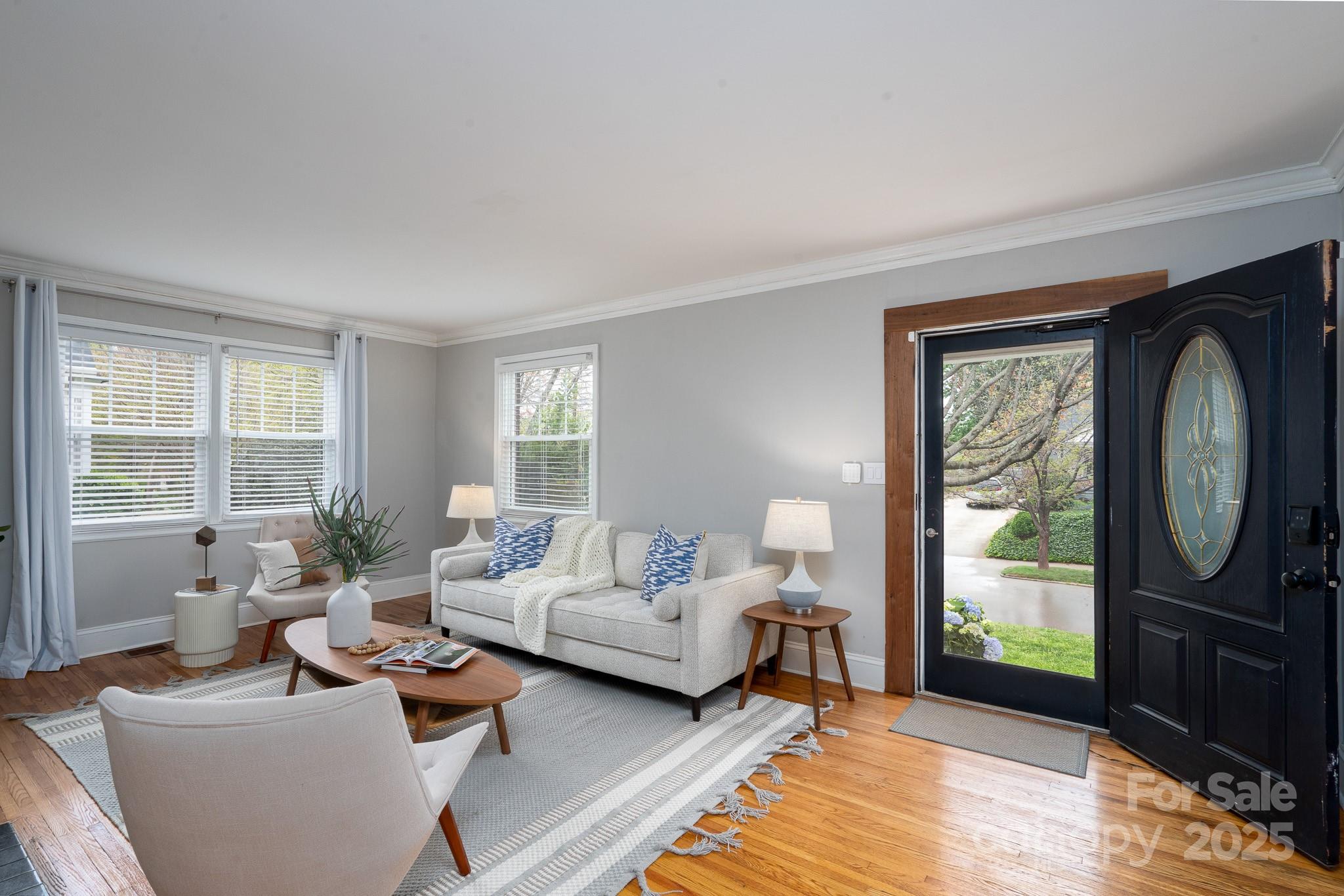 717 Woodruff Place Property Photo