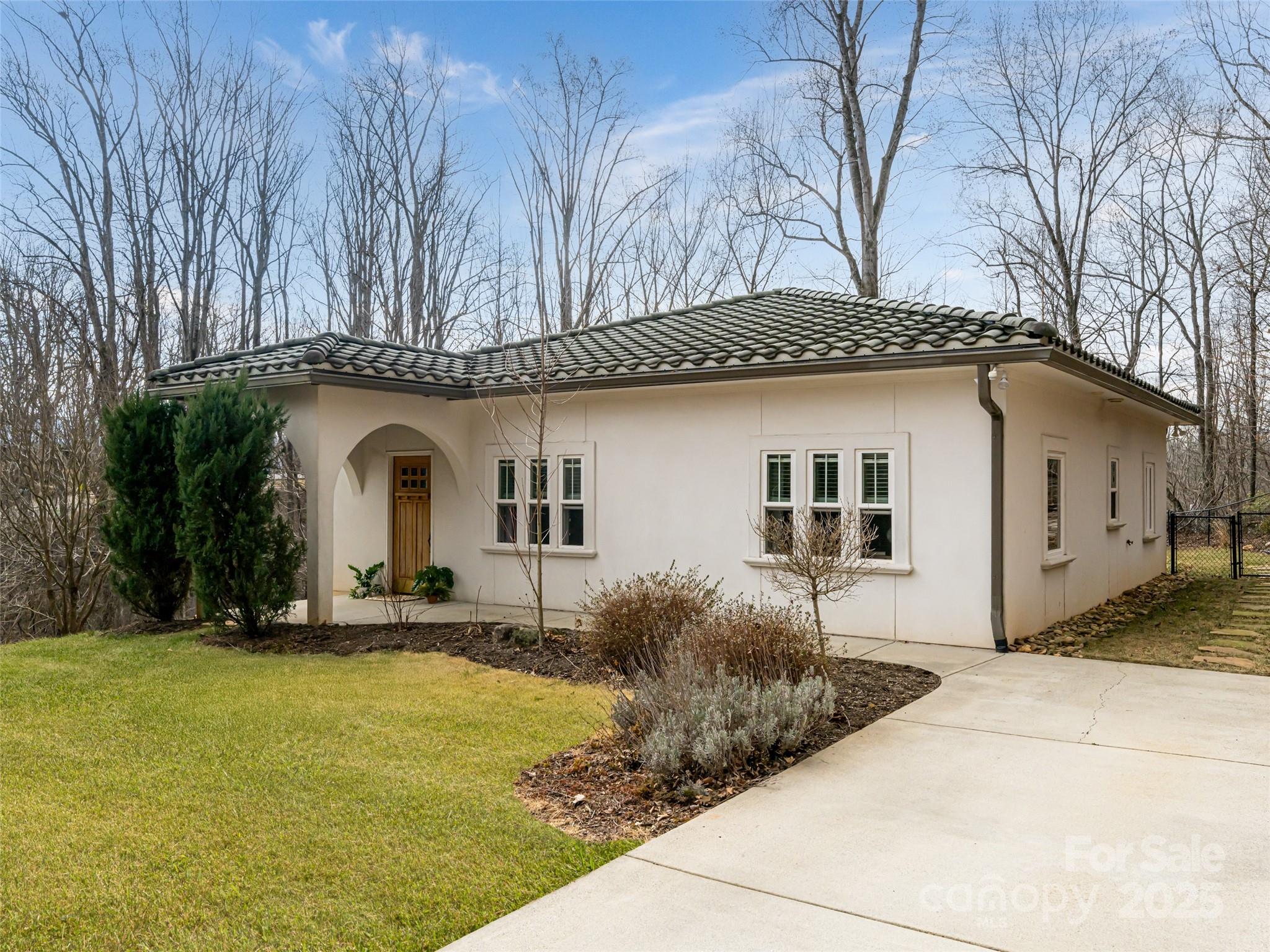 54 Maple Springs Road Property Photo