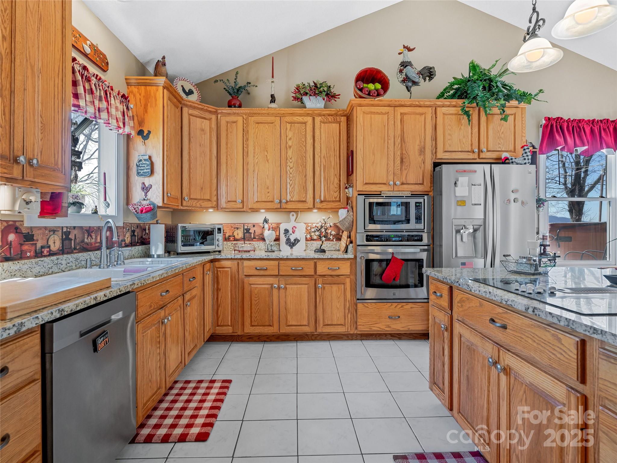 288 Hawks Point Drive Property Photo 10