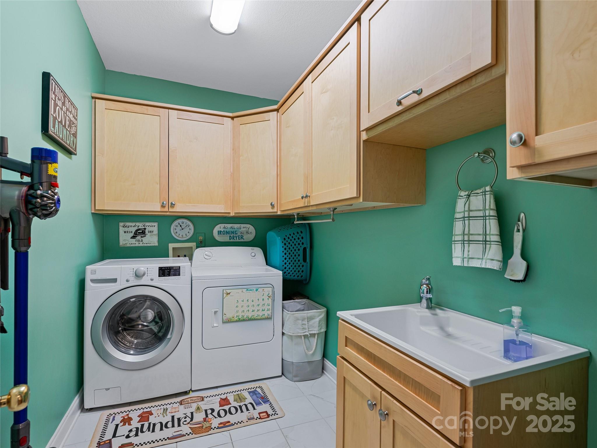288 Hawks Point Drive Property Photo 20