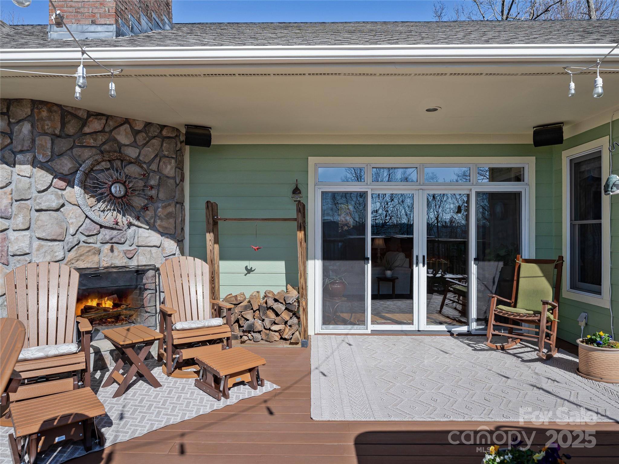 288 Hawks Point Drive Property Photo 33