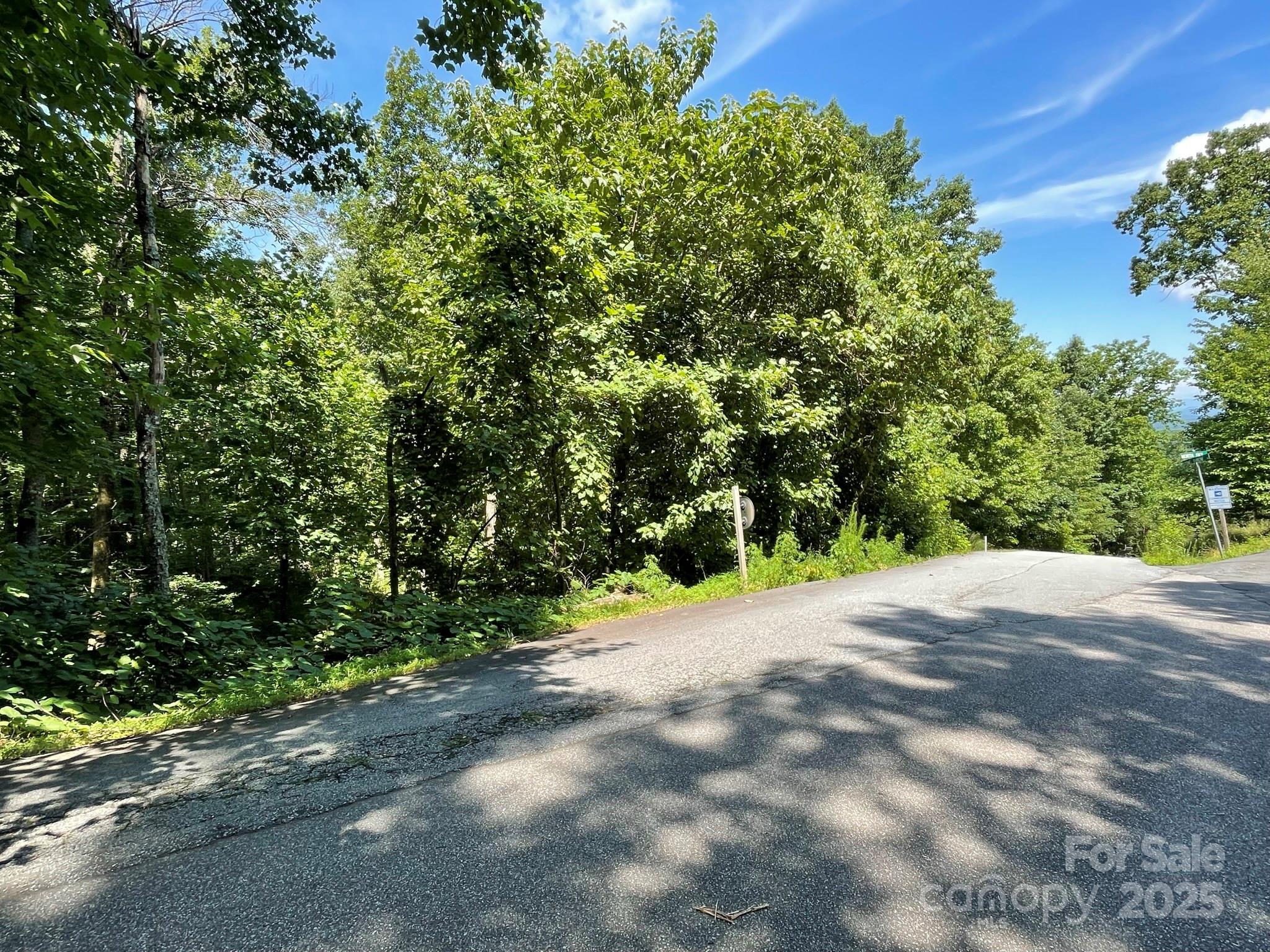 3287 Stones Throw Drive 3 Property Photo 3