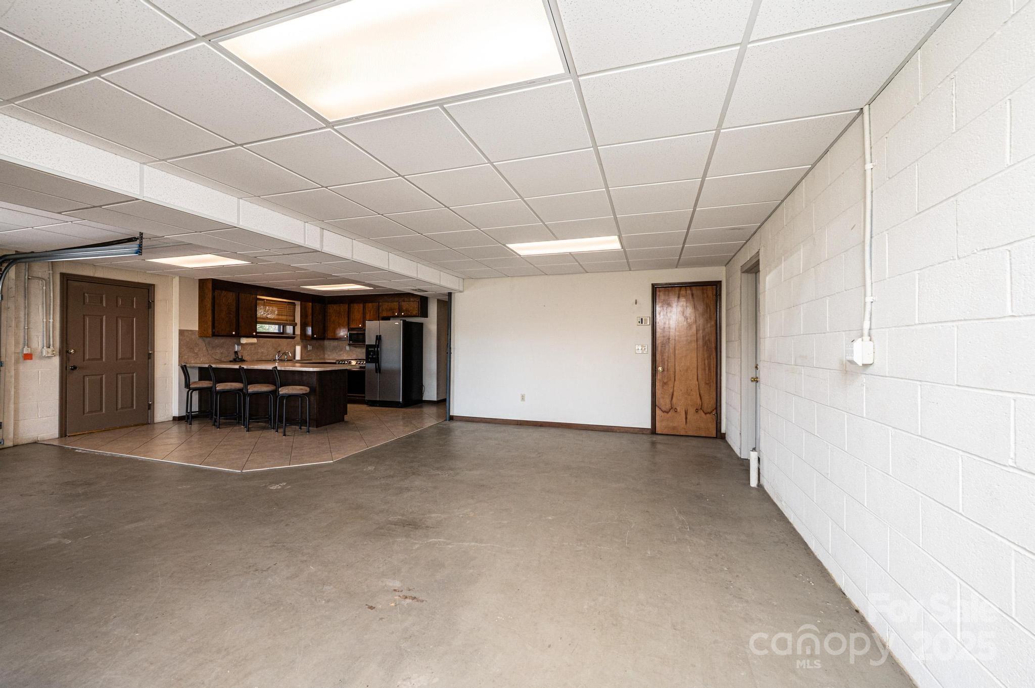 6133 Clearwater Road Property Photo 24