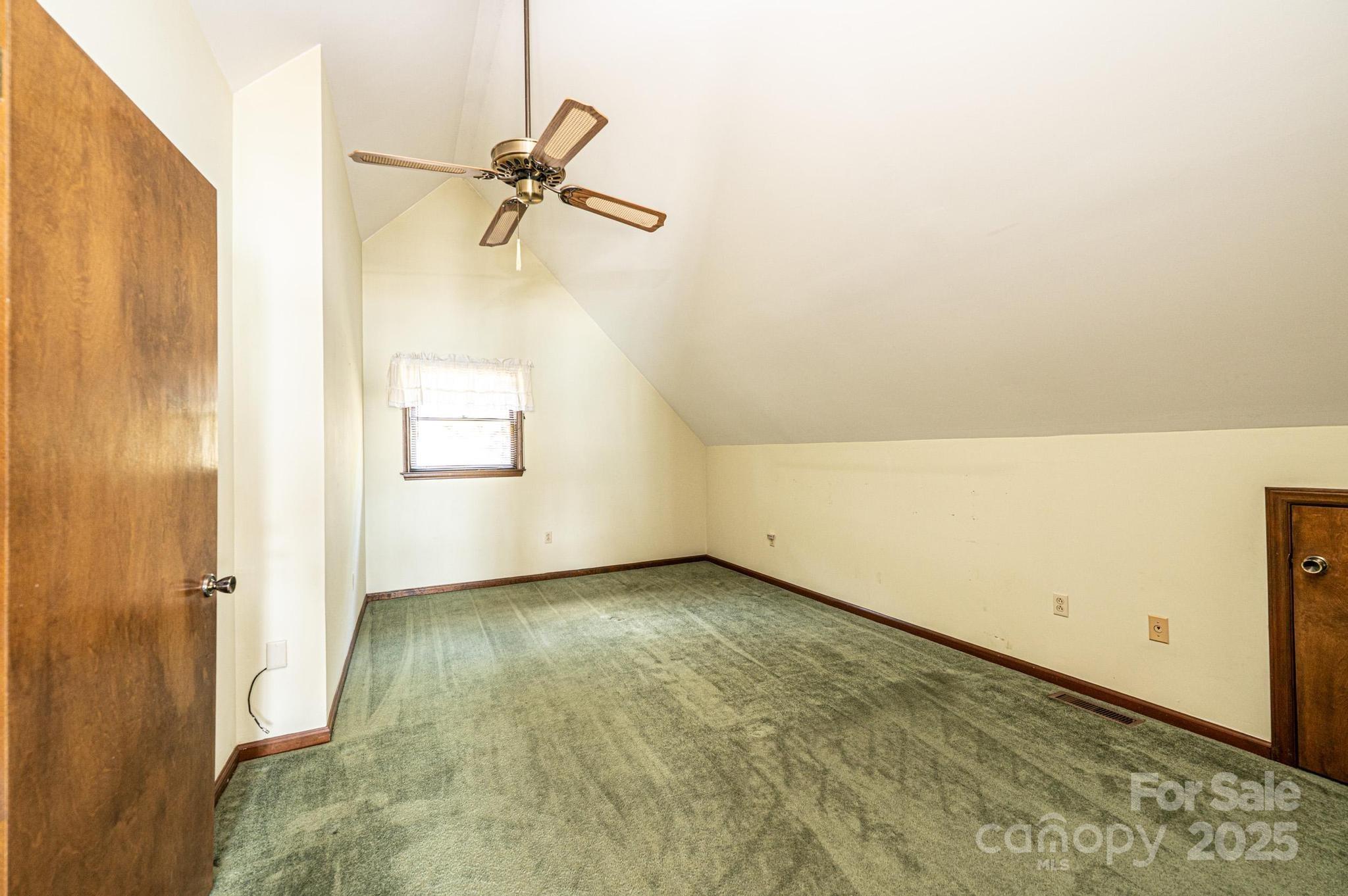 6133 Clearwater Road Property Photo 34