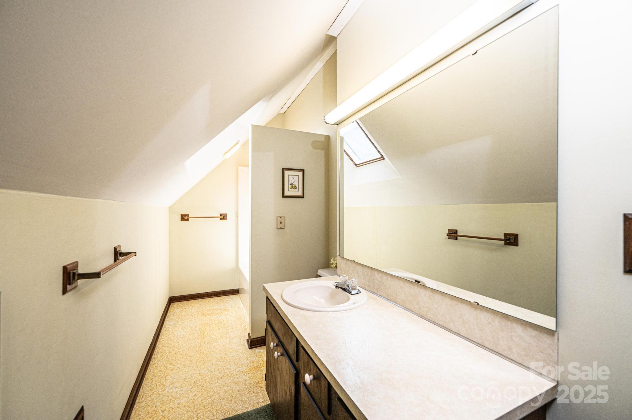 6133 Clearwater Road Property Photo 36