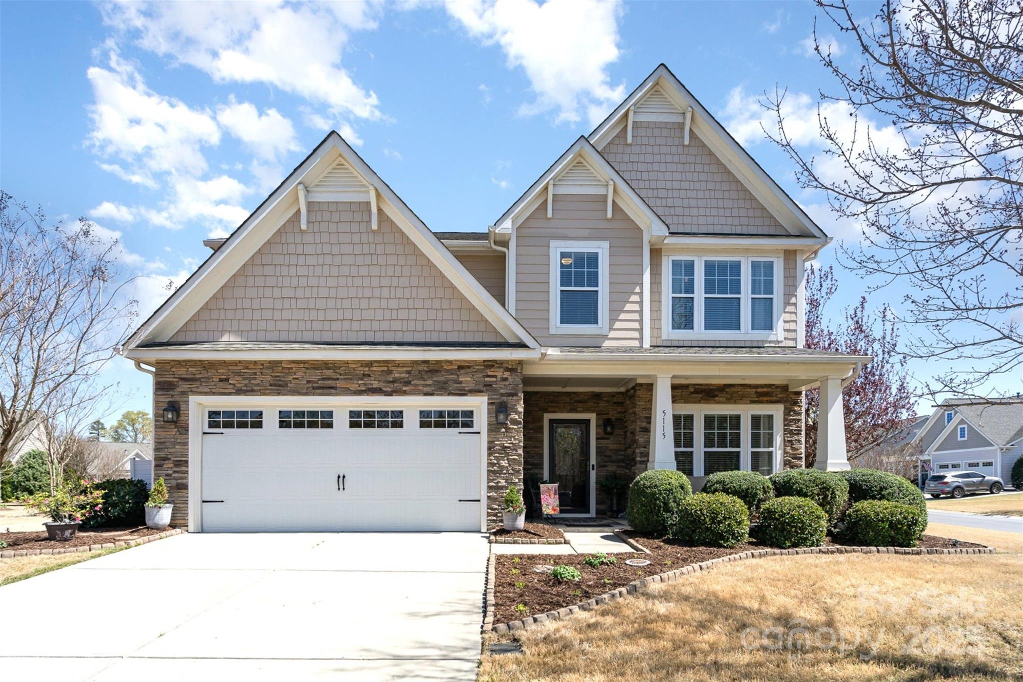 5115 Sand Trap Court Property Photo 1