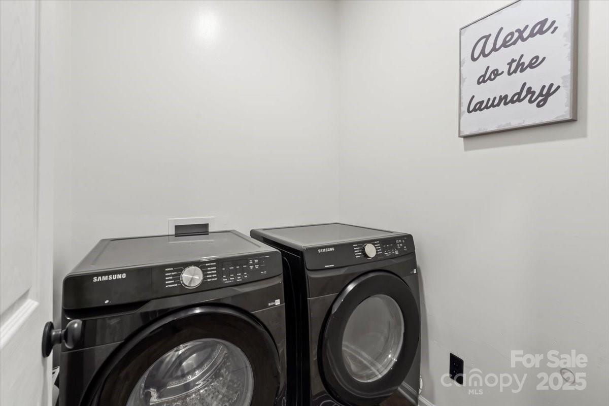 6645 Allness Glen Lane Property Photo 38