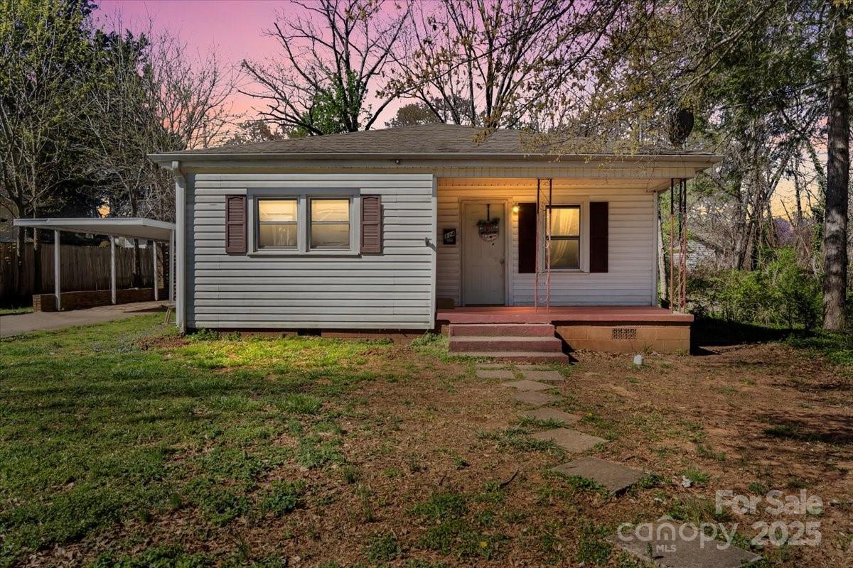 324 Harmon Street Property Photo 1
