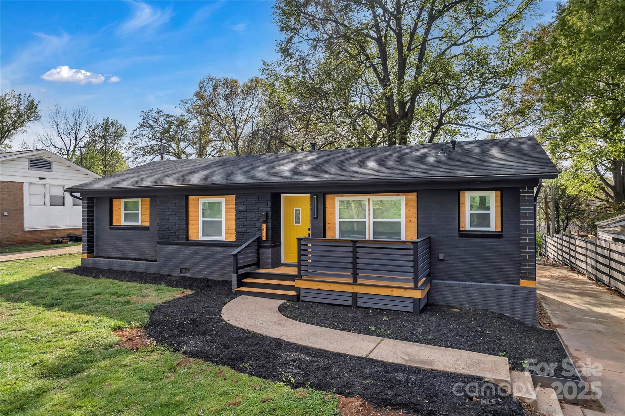 1814 Eastway Drive Property Photo