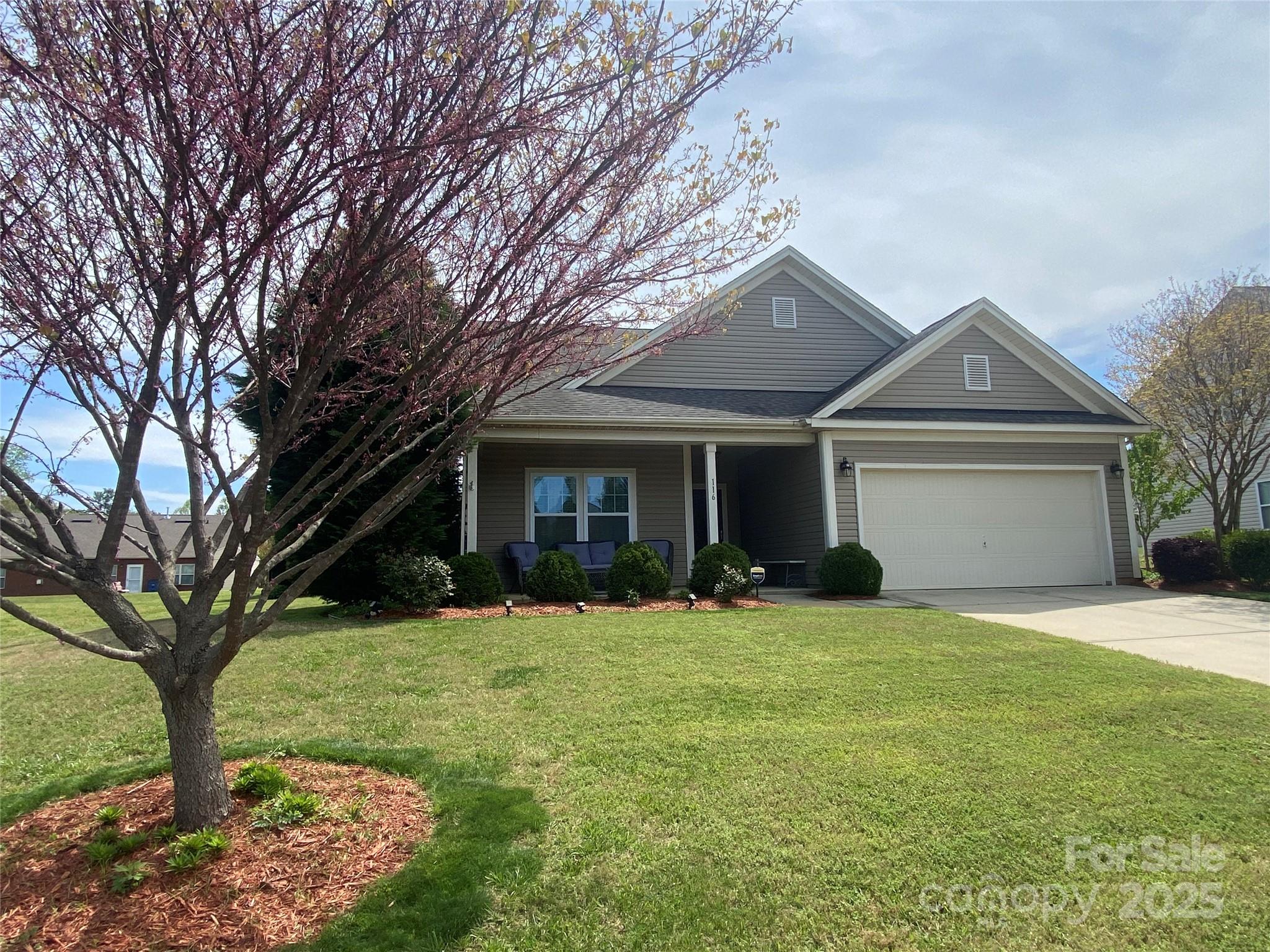 116 Water Ski Drive Property Photo