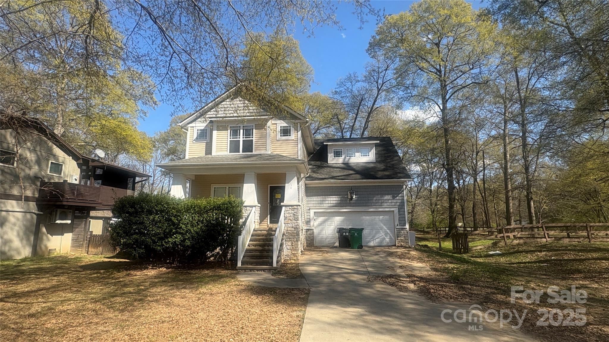 1134 Riverside Drive Property Photo 2