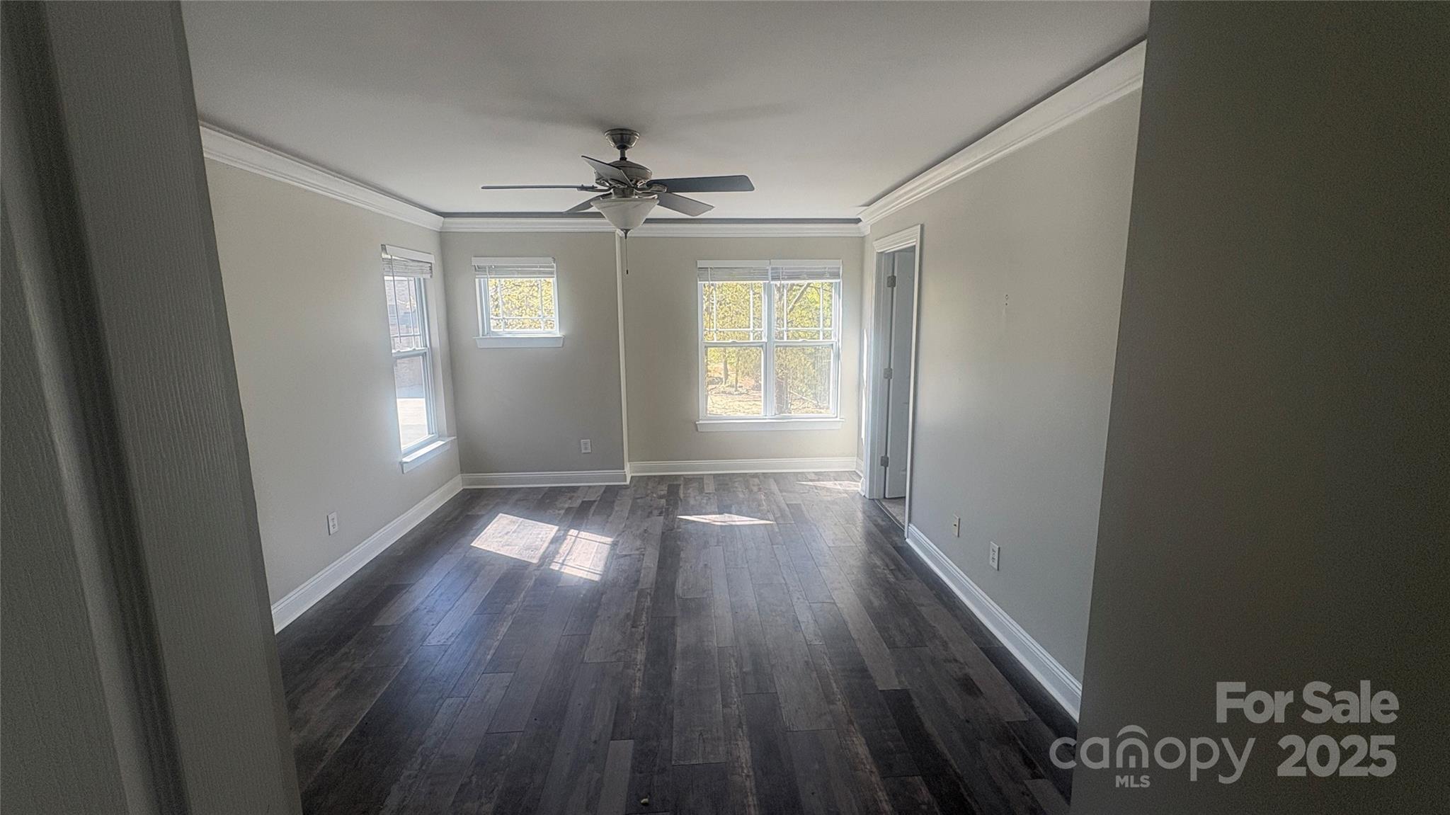 1134 Riverside Drive Property Photo 17