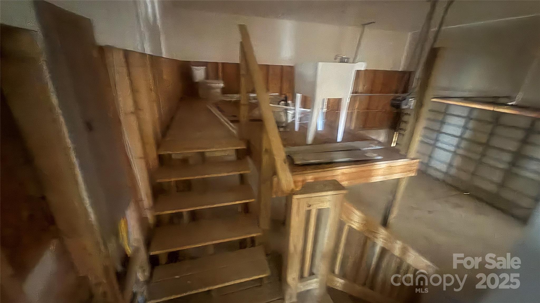 1134 Riverside Drive Property Photo 21