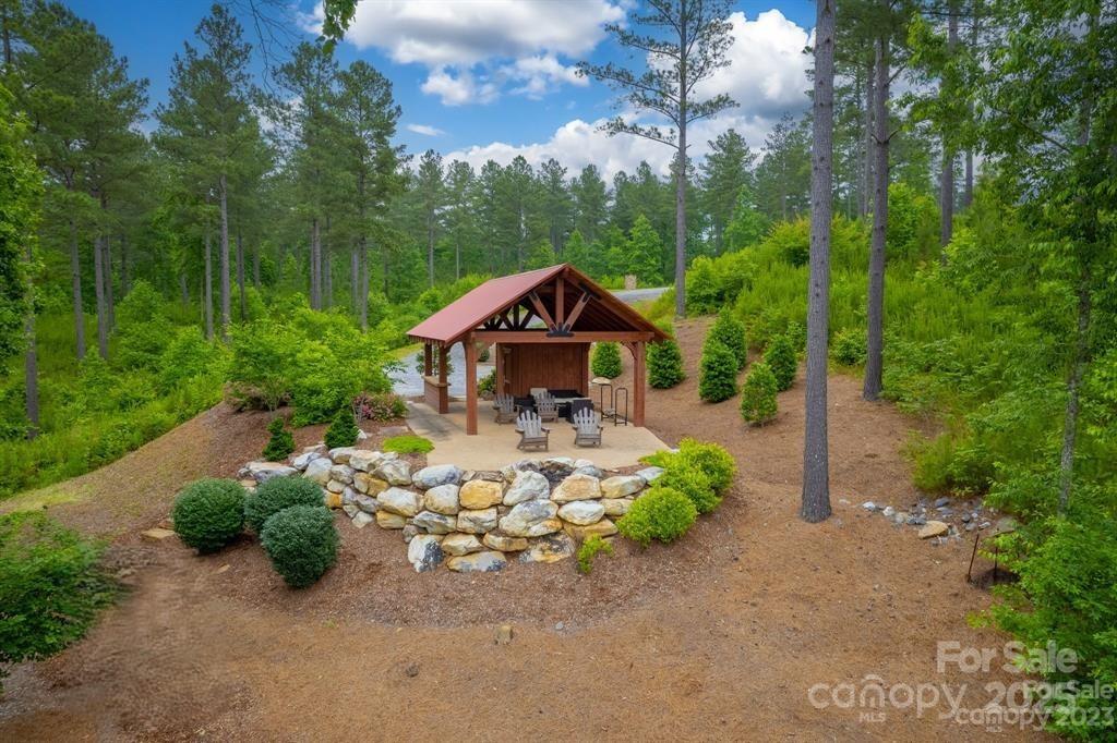 000 Scenic Lane 207 Property Photo 13