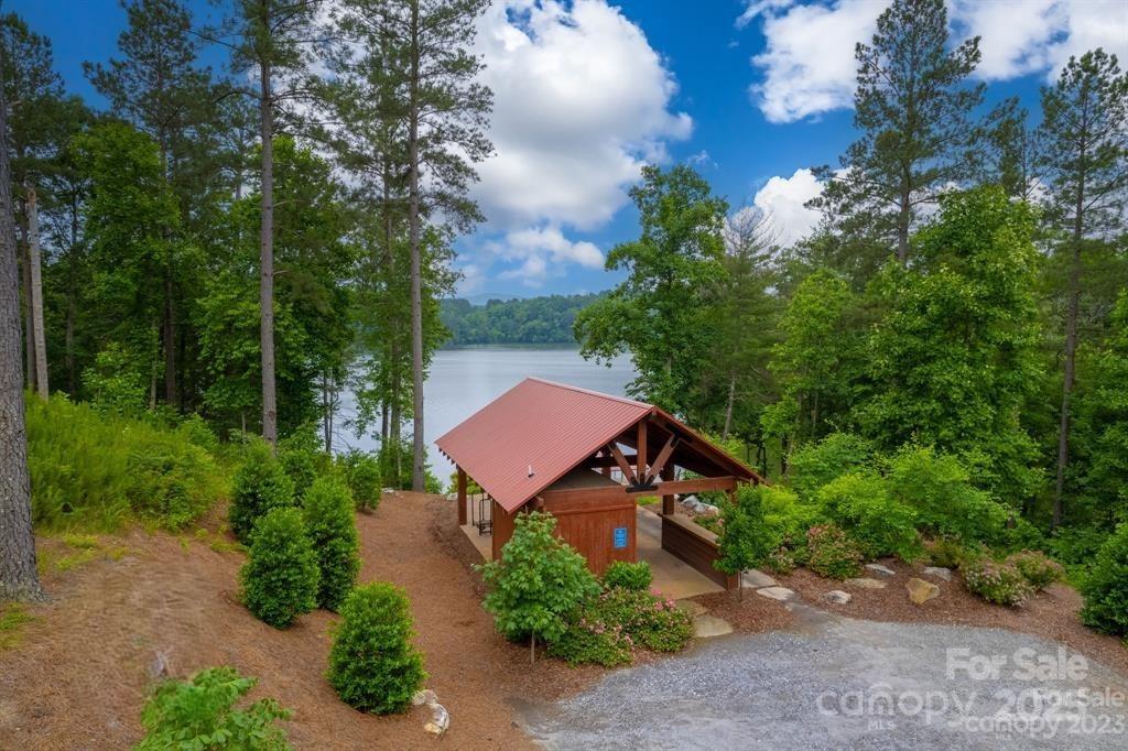 000 Scenic Lane 207 Property Photo 15