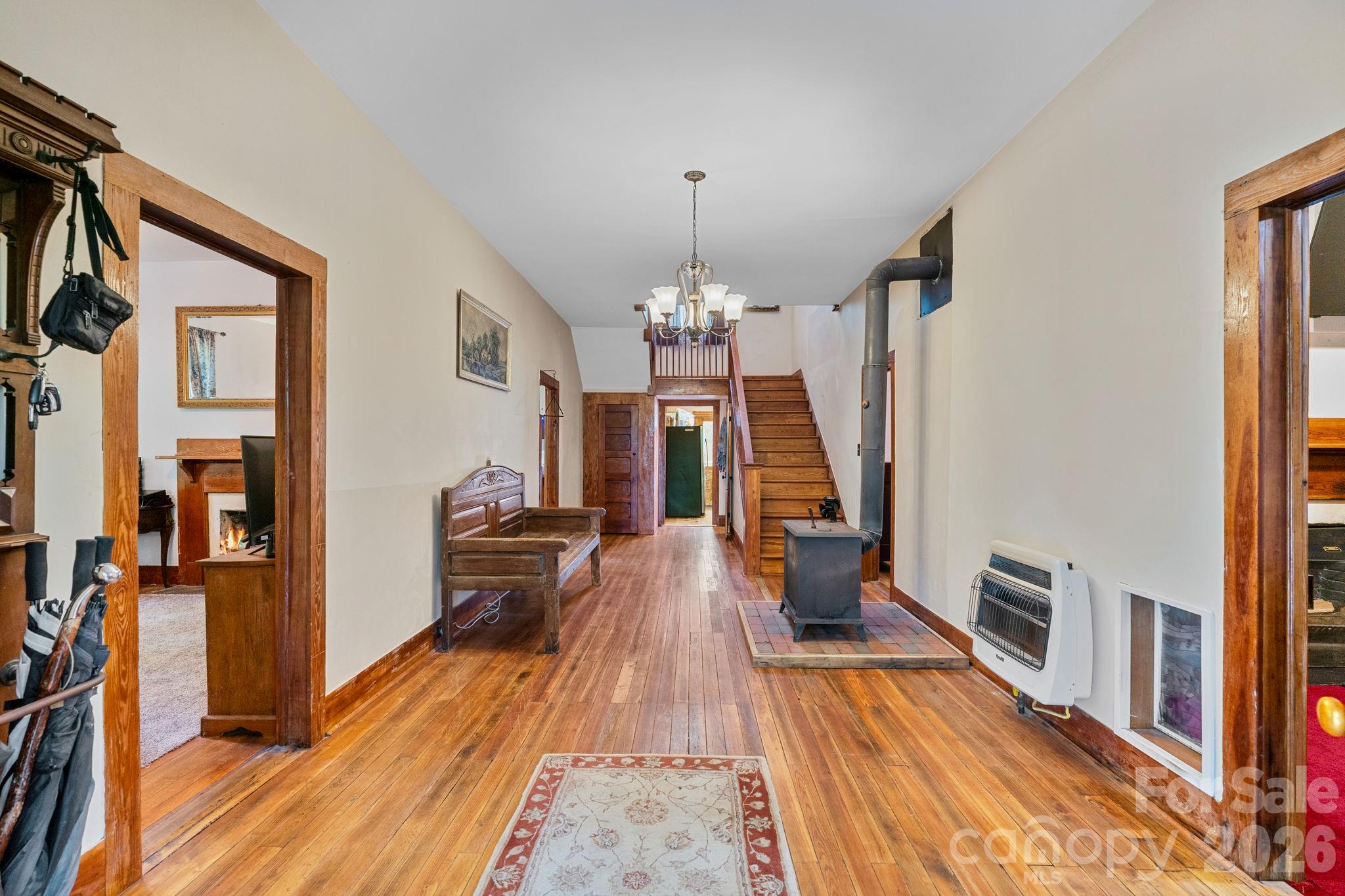 305 Ficker Circle Property Photo 8