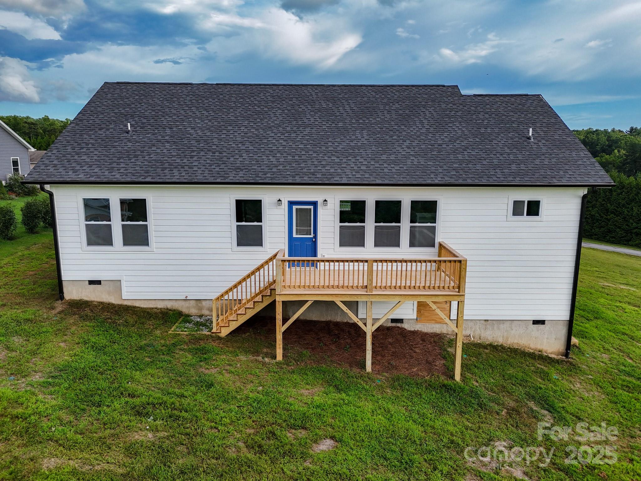 73 Montchannin Heights Property Photo 11