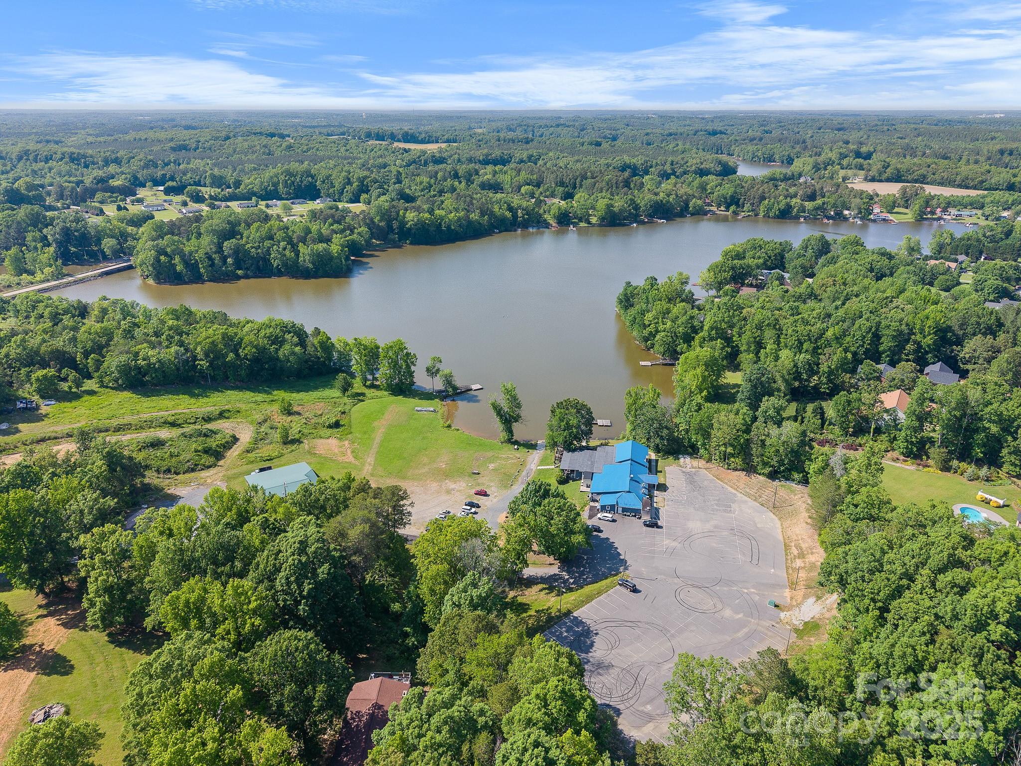 257 Boat Club Lane Property Photo 4